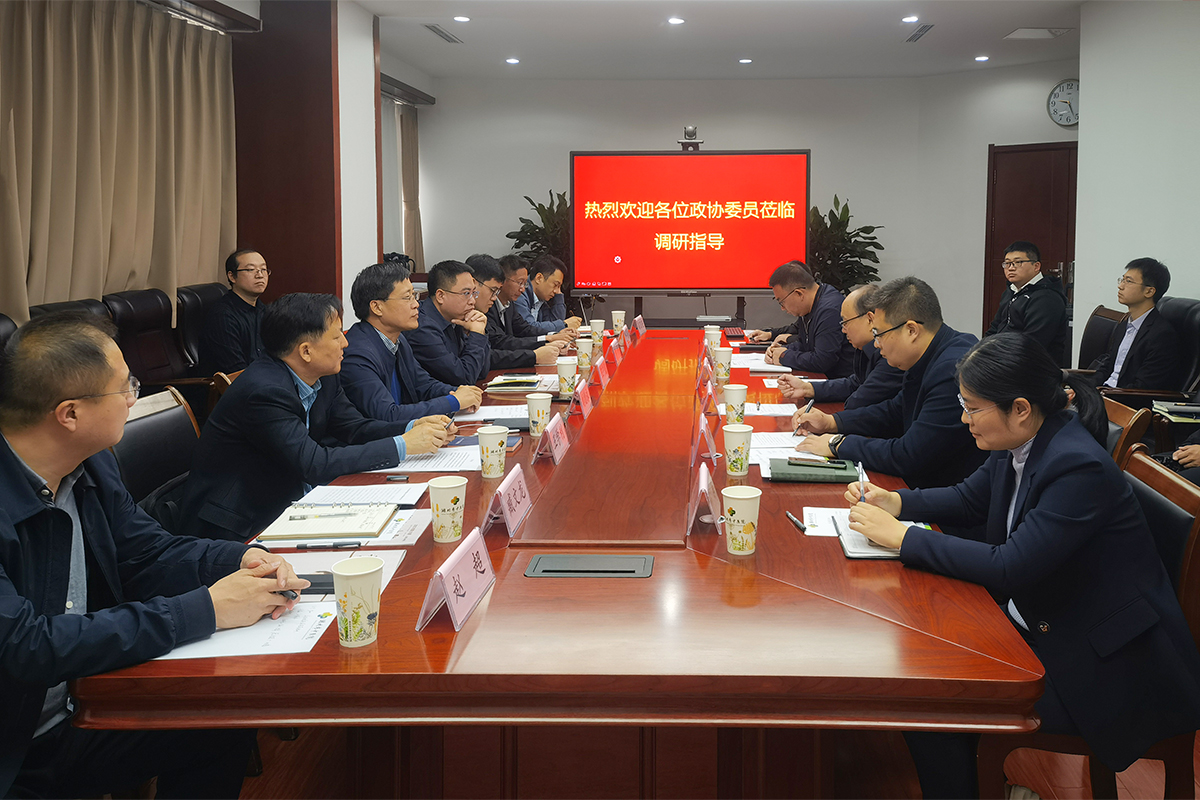 我司董事長參加濰坊市政協(xié)“知情明政”活動，走進濰坊市中醫(yī)院調(diào)研信息化建設(shè)工作