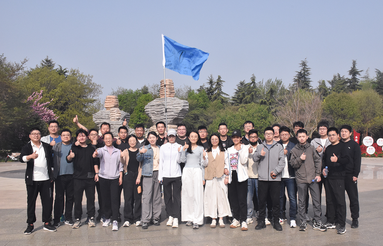 赴春日之約-環(huán)球軟件開展“擁抱自然·迎接春天”團(tuán)建活動(dòng)