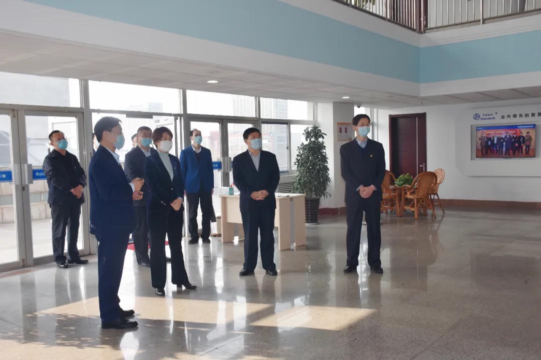 壽光市委常委、紀委書記、監(jiān)察委員會主任王霞蒞臨公司調研指導
